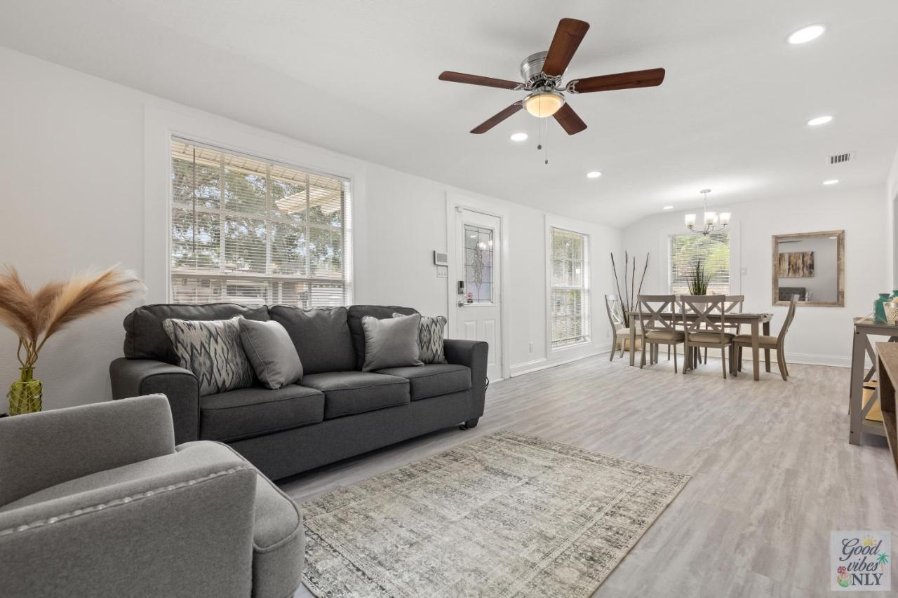 The Good Vibes Only Cottage Tampa Exteriér fotografie