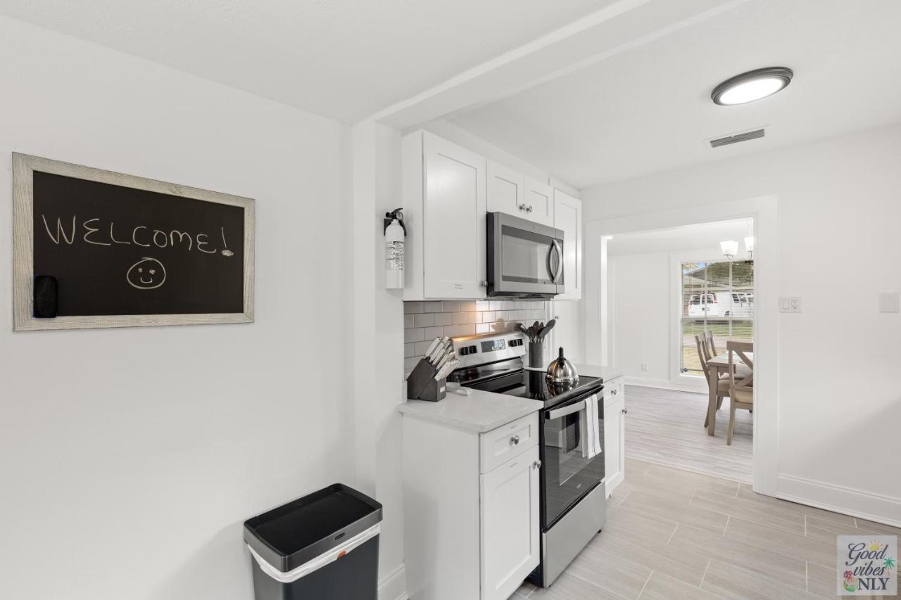 The Good Vibes Only Cottage Tampa Exteriér fotografie