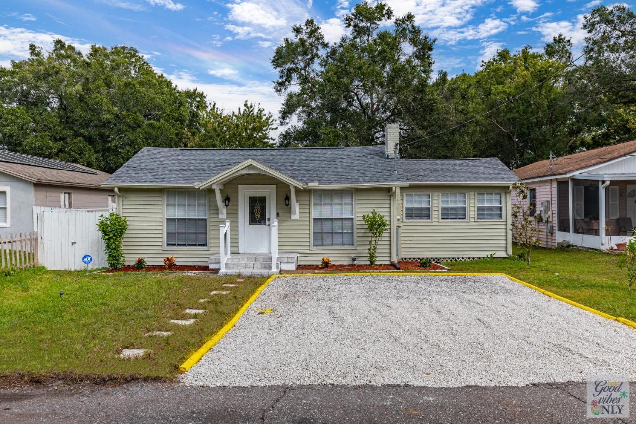 The Good Vibes Only Cottage Tampa Exteriér fotografie